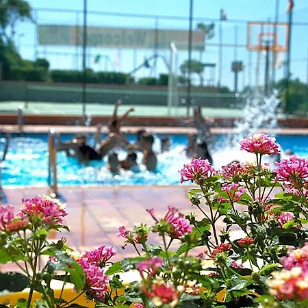 Village de vacances Turas Club Vacanze *